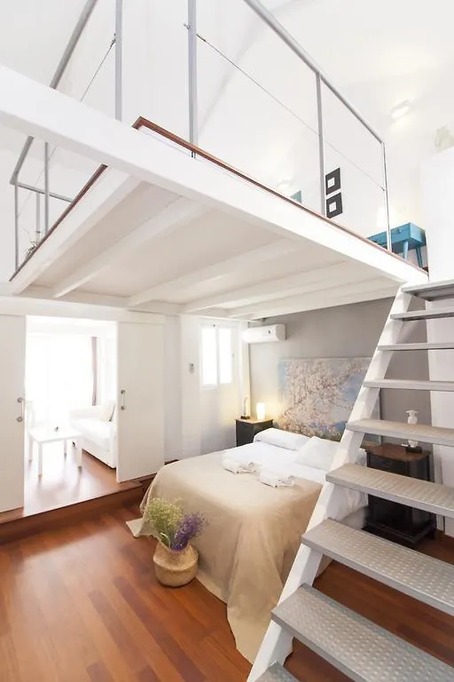Homemalaga ático Comedias Apartamento